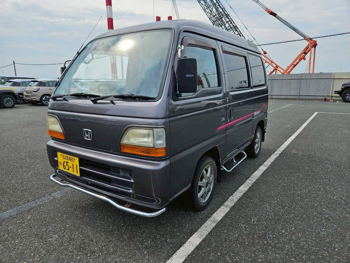 1994 Honda Street Racoon: Small Van, Big Personality